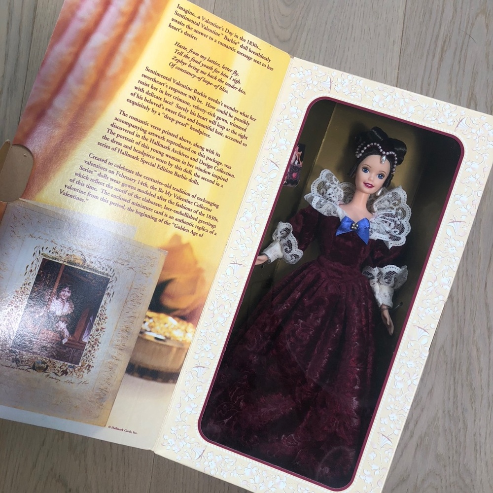 Vintage 1996 Sentimental Valentine Barbie